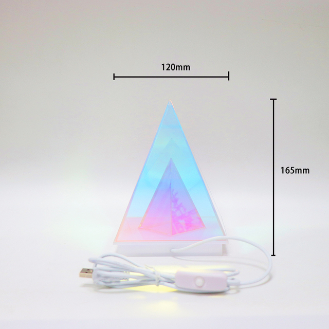 Dreieck-förmige 3D-Illusion-Acryl-LED-Lampe