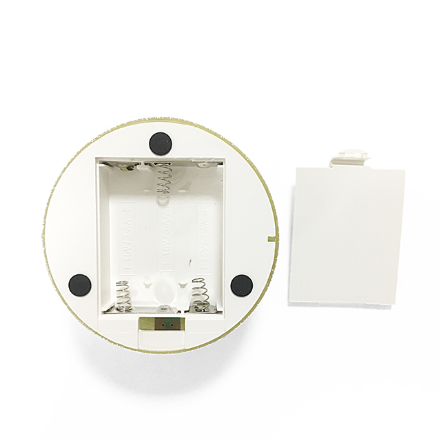 RGB Crack ABS -LED -Anzeige mit Batteriekasten